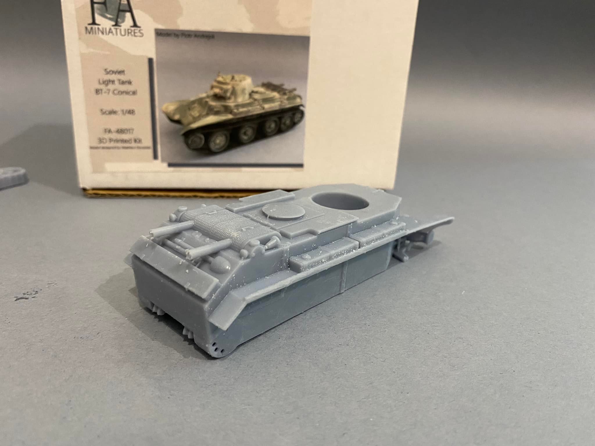 F&A Miniatures FA-48017 - BT-7 Conical Turret Tank