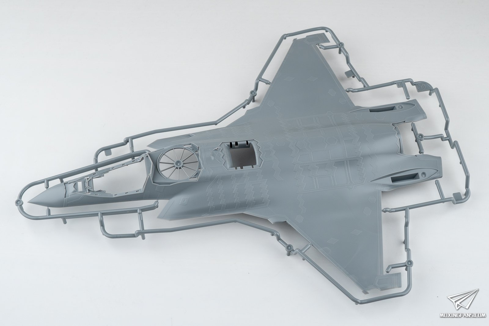 Tamiya 61125 - Lockheed Martin F-35B Lightning II 1/48 scale model review