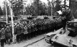 Митинг в танковом батальоне